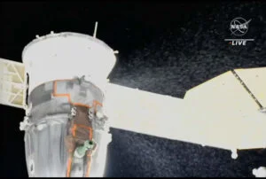 Una perdita di ammonica dalla capsula Soyuz avvenuta il 14 Dicembre scorso, mette in serio pericolo l'intero equipaggio della ISS.