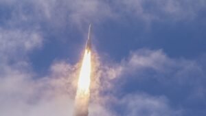 Dopo tanta attesa l'Europa possiede un lanciatore, il vettore Ariane 6 che il 9 Luglio è riuscito a completare il lancio di debutto
