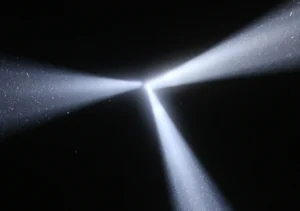 Un gruppo di scienziati a recentemente proposto un tecnologia per fa compiere all'umanità un viaggio interstellare