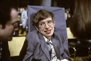 Scopri l'eredità scientifica di Stephen Hawking, tra buchi neri, gravità quantistica e cosmologia, con contributi che hanno segnato la fisica