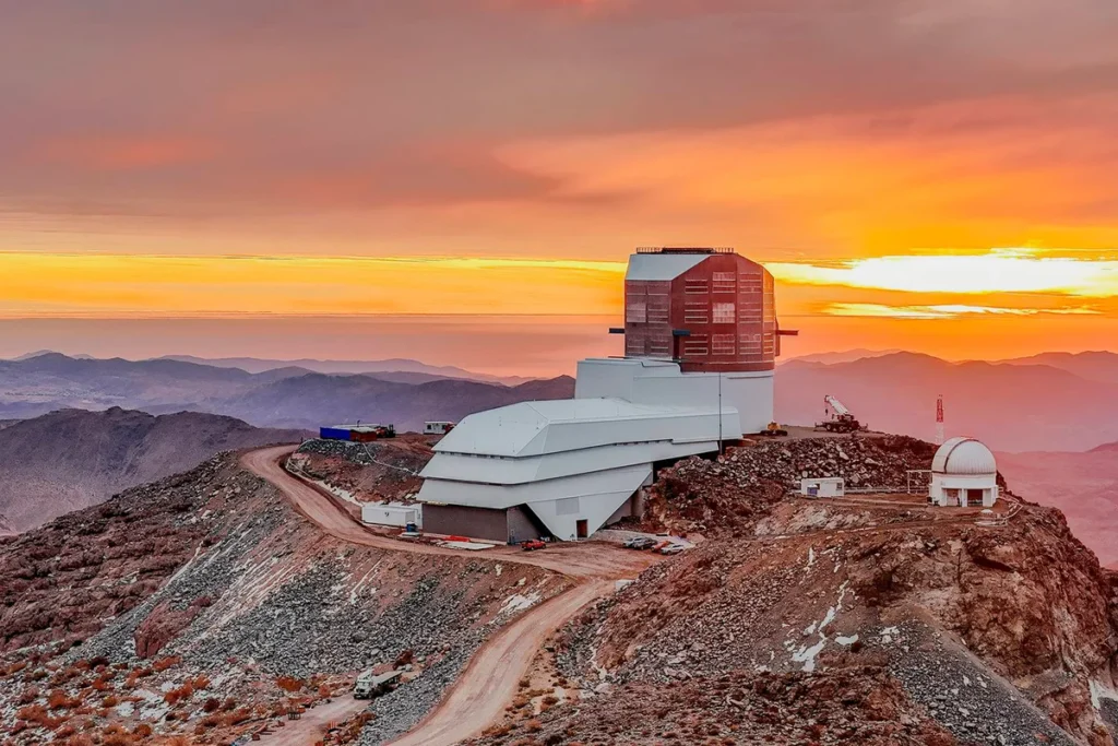 Il Vera C. Rubin Observatory pubblica le sue prime immagini: un passo epocale per la ricerca sulla materia oscura e la mappatura del cielo